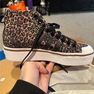 Adidas high top platform nizza sneakers